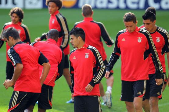 Benfica na Roménia empenhado em vencer estreante Otelul Galati